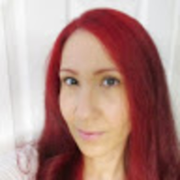 Meet your Posher, Chloes dollhouse things - Picture 1 of 1